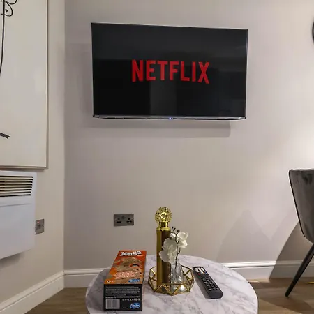 Centre-1bdr-2guest-lift-bright Апартаменти *